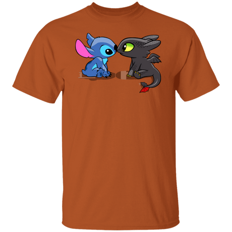 T-Shirts Texas Orange / S Dragon and Alien Kiss T-Shirt