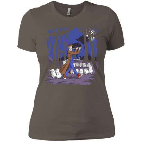 T-Shirts Warm Grey / X-Small Doctor Hamelin Women's Premium T-Shirt