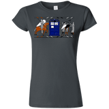 T-Shirts Charcoal / S Nocens Lupus Tardis in the Bayeux Tapestry Junior Slimmer-Fit T-Shirt