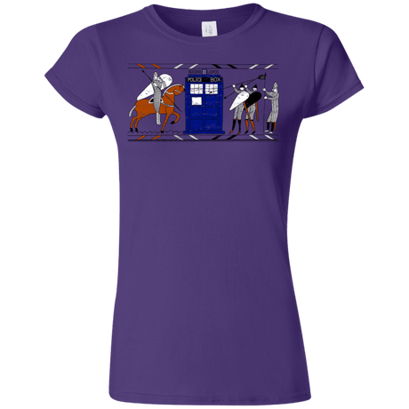 T-Shirts Purple / S Nocens Lupus Tardis in the Bayeux Tapestry Junior Slimmer-Fit T-Shirt