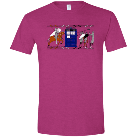 T-Shirts Antique Heliconia / S Nocens Lupus Tardis in the Bayeux Tapestry Men's Semi-Fitted Softstyle