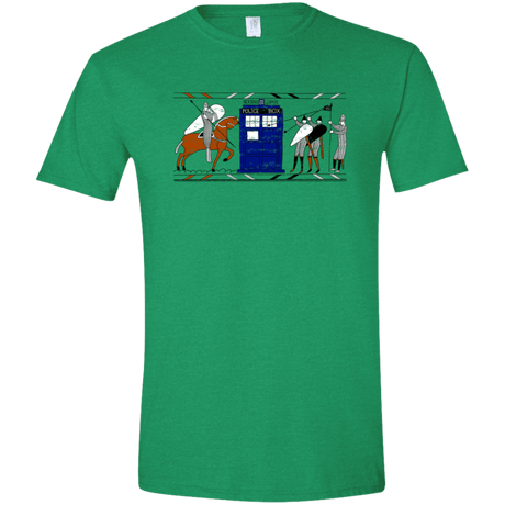 T-Shirts Heather Irish Green / S Nocens Lupus Tardis in the Bayeux Tapestry Men's Semi-Fitted Softstyle