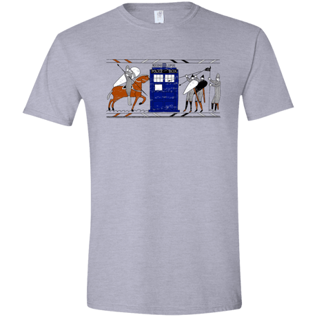 T-Shirts Sport Grey / X-Small Nocens Lupus Tardis in the Bayeux Tapestry Men's Semi-Fitted Softstyle