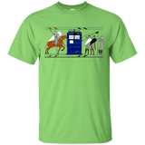 T-Shirts Lime / S Nocens Lupus Tardis in the Bayeux Tapestry T-Shirt