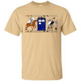T-Shirts Vegas Gold / S Nocens Lupus Tardis in the Bayeux Tapestry T-Shirt