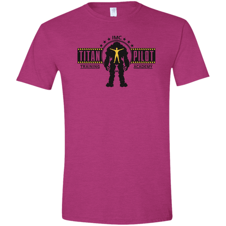 T-Shirts Antique Heliconia / S Titan Pilot Men's Semi-Fitted Softstyle