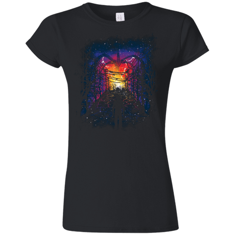 T-Shirts Black / S Visions Junior Slimmer-Fit T-Shirt