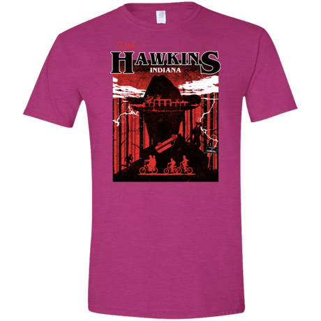 T-Shirts Antique Heliconia / S Visit Hawkins Men's Semi-Fitted Softstyle