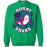 Sweatshirts Irish Green / S Shark Family trazo - Mommy Crewneck Sweatshirt
