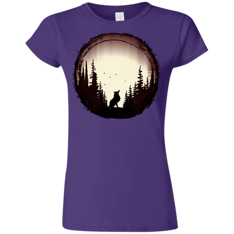 T-Shirts Purple / S A Wolf's Life Junior Slimmer-Fit T-Shirt