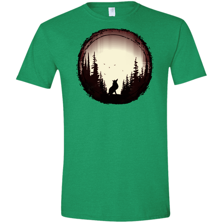 T-Shirts Heather Irish Green / S A Wolf's Life Men's Semi-Fitted Softstyle