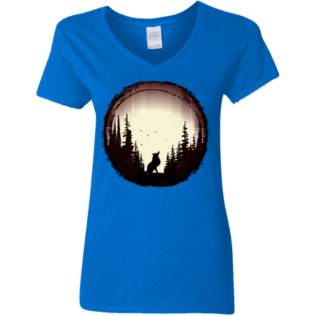 T-Shirts Royal / S A Wolf's Life Women's V-Neck T-Shirt