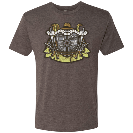 T-Shirts Macchiato / Small Adventurer's Crest Men's Triblend T-Shirt