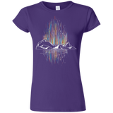 T-Shirts Purple / S Aurora Junior Slimmer-Fit T-Shirt