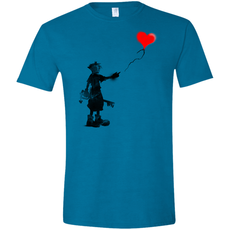 T-Shirts Antique Sapphire / S Boy and Balloon Men's Semi-Fitted Softstyle