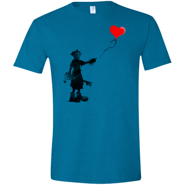 T-Shirts Antique Sapphire / S Boy and Balloon Men's Semi-Fitted Softstyle