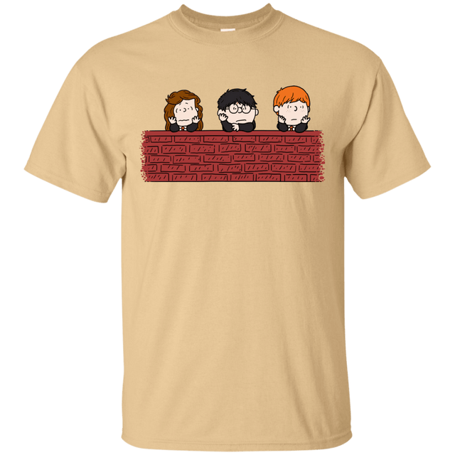 T-Shirts Vegas Gold / S Brick Wall T-Shirt