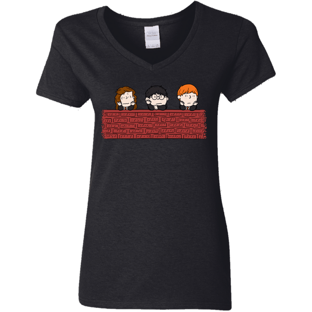 T-Shirts Black / S Brick Wall Women's V-Neck T-Shirt