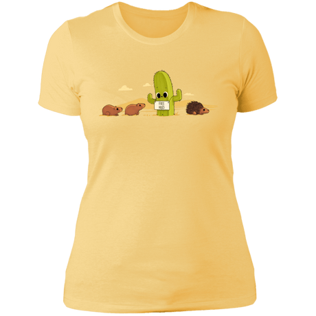 T-Shirts Banana Cream/ / S Cactus Hug Women's Premium T-Shirt