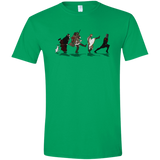 T-Shirts Irish Green / S Caminando Hacía El Grial Men's Semi-Fitted Softstyle