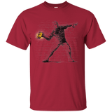 T-Shirts Cardinal / Small Crown Thrower T-Shirt