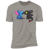 T-Shirts Light Grey / S Dragon and Alien Kiss Men's Premium T-Shirt