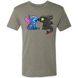 T-Shirts Venetian Grey / S Dragon and Alien Kiss Men's Triblend T-Shirt