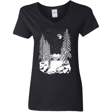 T-Shirts Black / S Ellie's Hunt Women's V-Neck T-Shirt