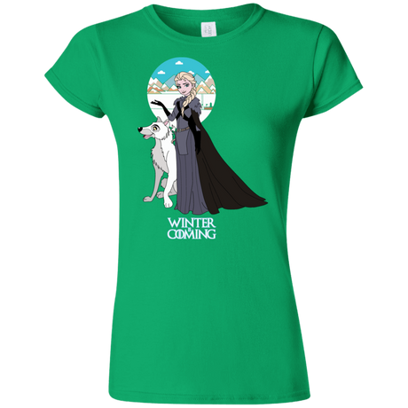 T-Shirts Irish Green / S Elsa is Coming Junior Slimmer-Fit T-Shirt