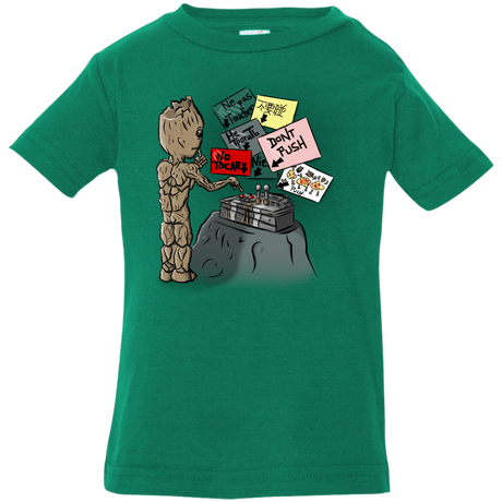 T-Shirts Kelly / 6 Months Groot No Touch Infant Premium T-Shirt
