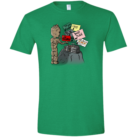 T-Shirts Heather Irish Green / S Groot No Touch Men's Semi-Fitted Softstyle