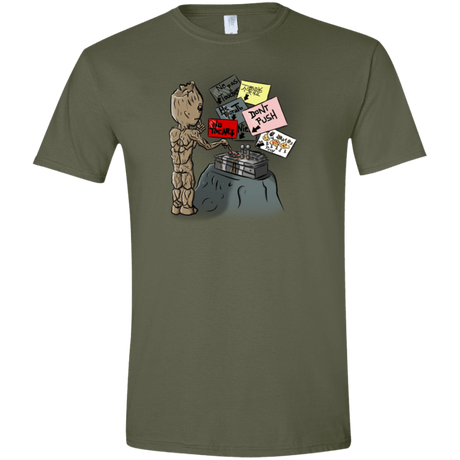 T-Shirts Military Green / S Groot No Touch Men's Semi-Fitted Softstyle