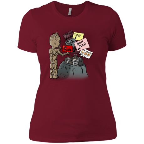 T-Shirts Scarlet / S Groot No Touch Women's Premium T-Shirt