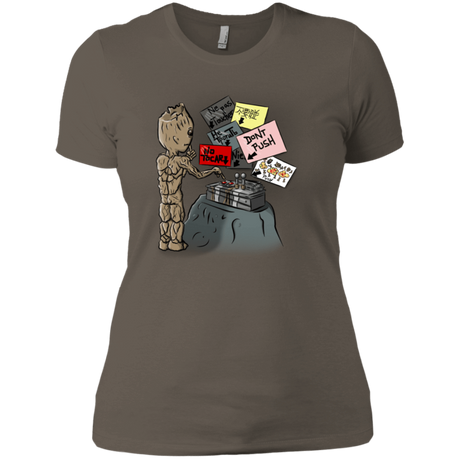 T-Shirts Warm Grey / X-Small Groot No Touch Women's Premium T-Shirt