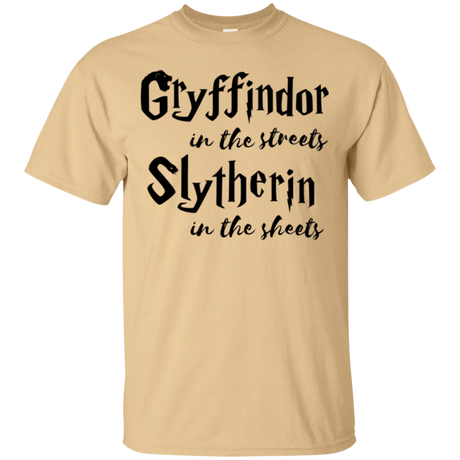 T-Shirts Vegas Gold / Small Gryffindor Streets T-Shirt
