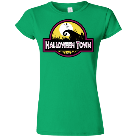 Halloween Town Junior Slimmer-Fit T-Shirt