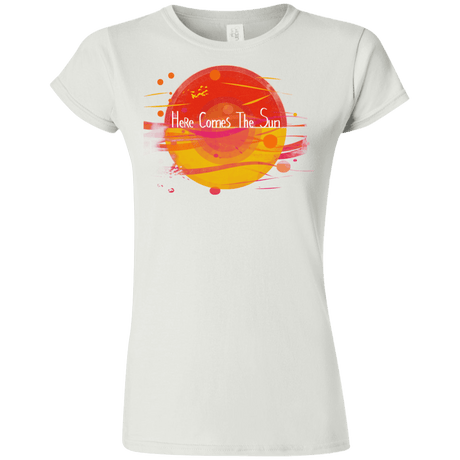 T-Shirts White / S Here Comes The Sun (1) Junior Slimmer-Fit T-Shirt