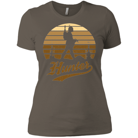 T-Shirts Warm Grey / X-Small Hunter (1) Women's Premium T-Shirt