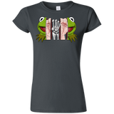 T-Shirts Charcoal / S Inside the Frog Junior Slimmer-Fit T-Shirt