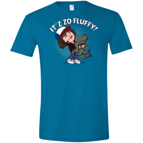 T-Shirts Antique Sapphire / S It´z Zo Fluffy Men's Semi-Fitted Softstyle