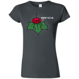 T-Shirts Charcoal / S Nobody Kiss Me Junior Slimmer-Fit T-Shirt