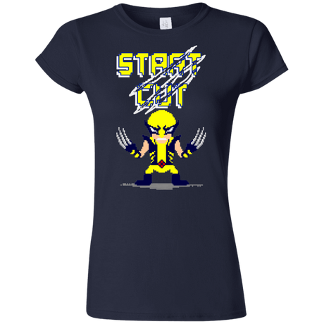 T-Shirts Navy / S Pixel Wolf Junior Slimmer-Fit T-Shirt