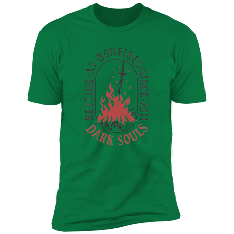 T-Shirts Kelly Green / S Resting at Bonfires Men's Premium T-Shirt