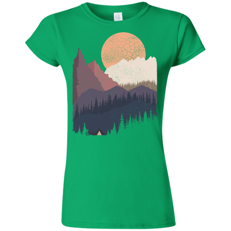 T-Shirts Irish Green / S Scenic Camping Junior Slimmer-Fit T-Shirt