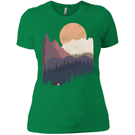 T-Shirts Kelly Green / X-Small Scenic Camping Women's Premium T-Shirt