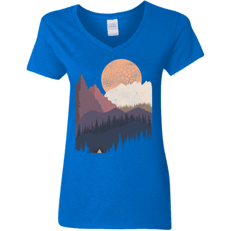 T-Shirts Royal / S Scenic Camping Women's V-Neck T-Shirt