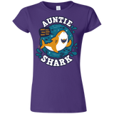 T-Shirts Purple / S Shark Family Trazo - Auntie Junior Slimmer-Fit T-Shirt