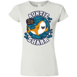 T-Shirts White / S Shark Family Trazo - Auntie Junior Slimmer-Fit T-Shirt