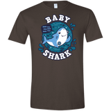 T-Shirts Dark Chocolate / S Shark Family trazo - Baby Boy Men's Semi-Fitted Softstyle