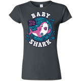 T-Shirts Charcoal / S Shark Family trazo - Baby Girl chupete Junior Slimmer-Fit T-Shirt